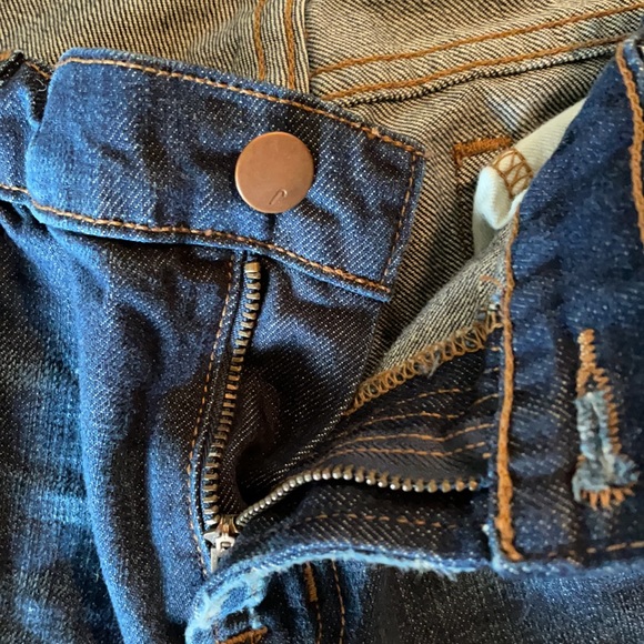 J brand light distressed Aidan boyfriend fit jeans - Picture 3 of 7